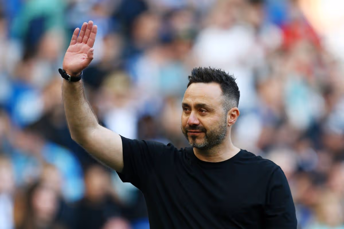 Roberto De Zerbi makes his first move at Tottenham by opening discussions with a World Cup-winning player.